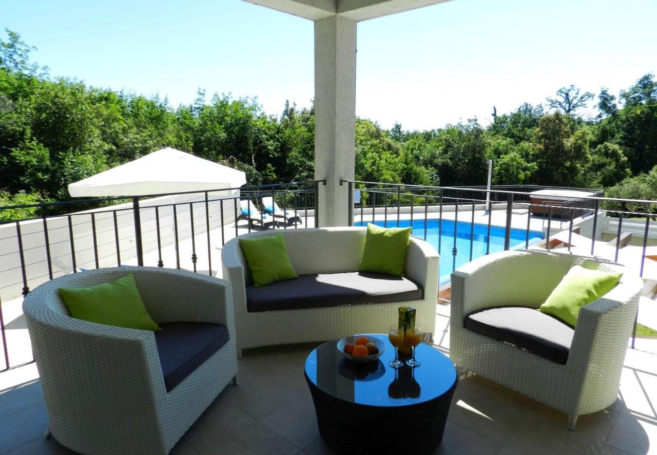 Yourcroatiaholiday - Villa With 6 Rooms Drenje  Екстериор снимка